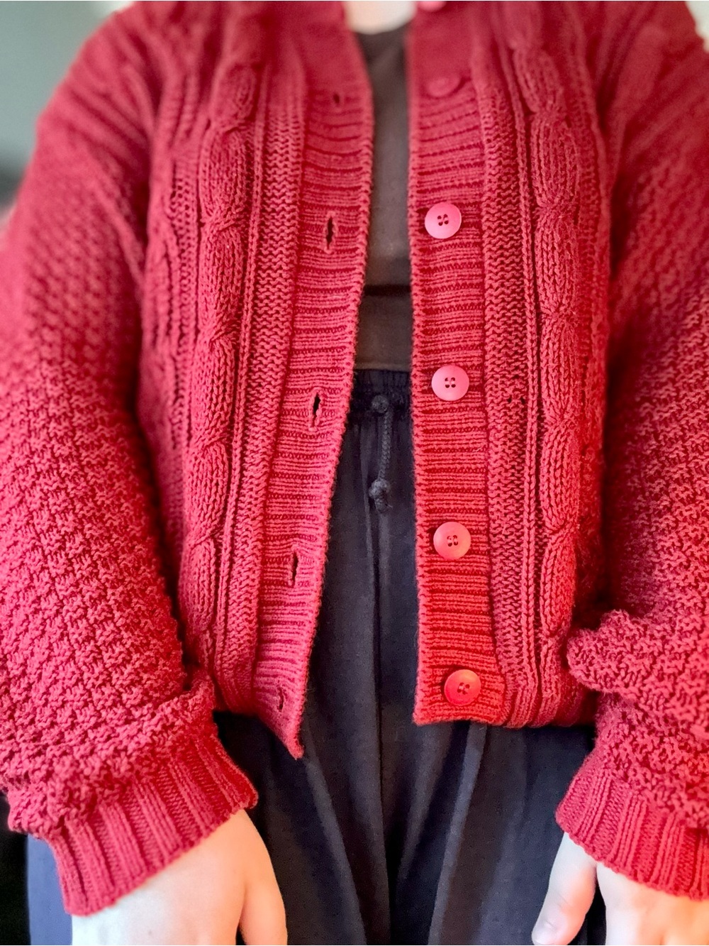 VINTAGE — Eddie Bauer 100% Cotton — Red Cardigan (M/L)